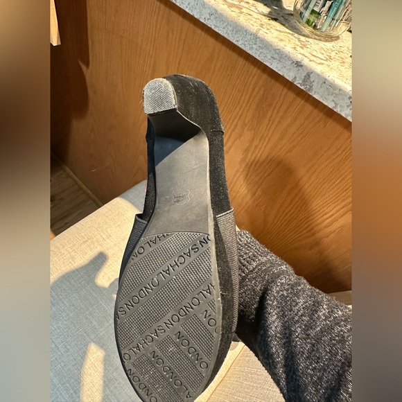 Sacha London booties size 8.5 in black with elastic detailing - Picture 3 of 7